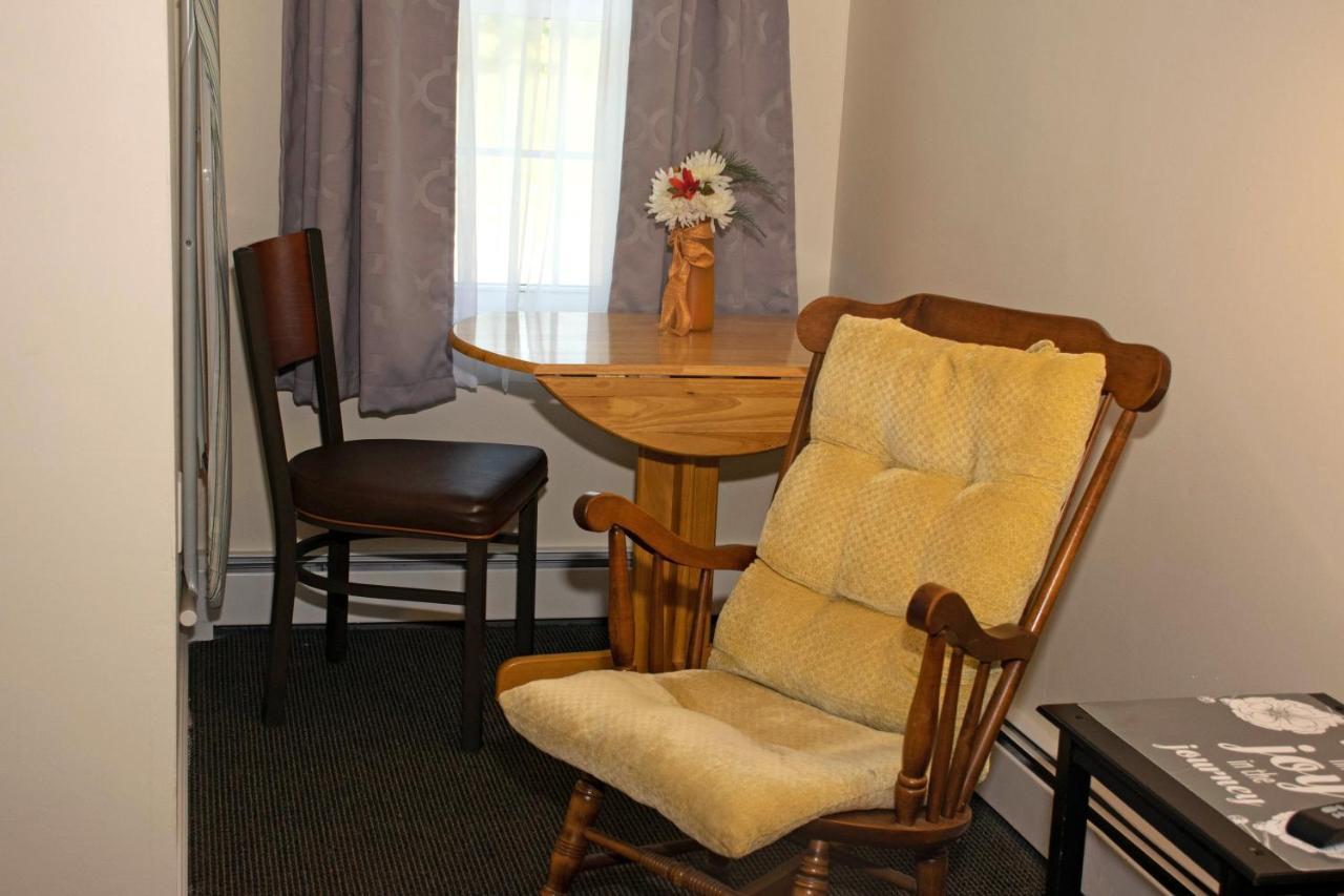 The Whitetail Inn And Suites- Lincoln Extérieur photo